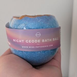 Miss Patisserie Night Geode Bath Ball